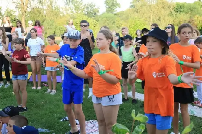 Чек лист від психолога для смарт-батьків «Як підготувати дитину в табір» 